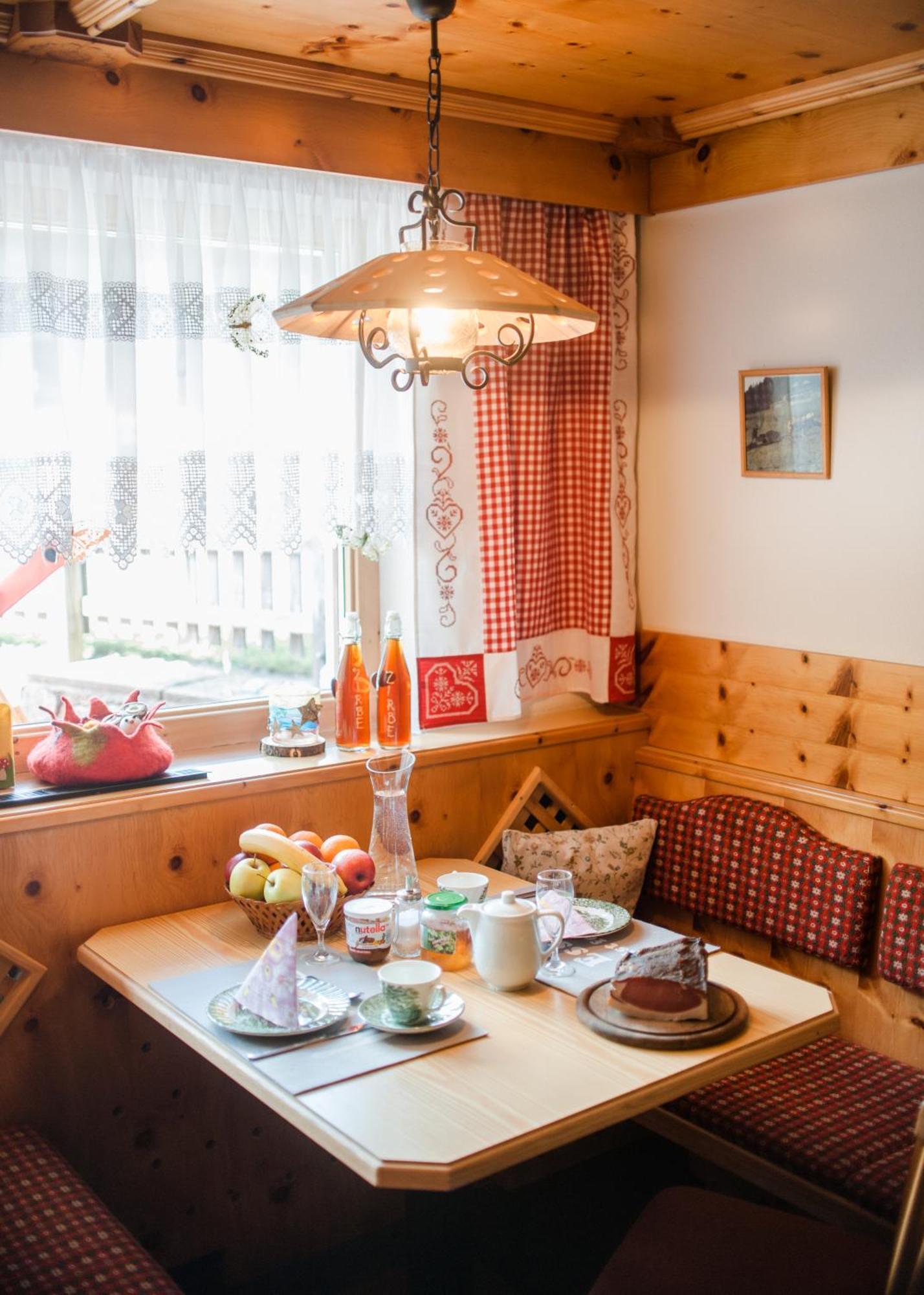 Alpenfrieden Apartment ซังคท์ยาคอบ อิน เดเฟอเรกเกิน ภายนอก รูปภาพ